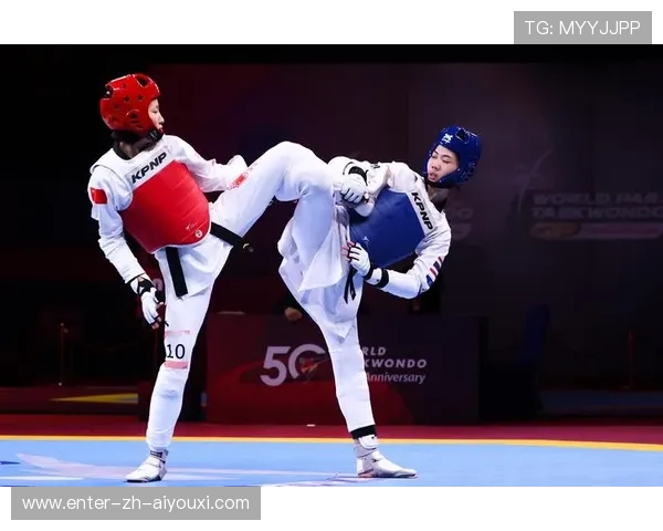 跆拳道小组赛选手都在比谁喊得大声